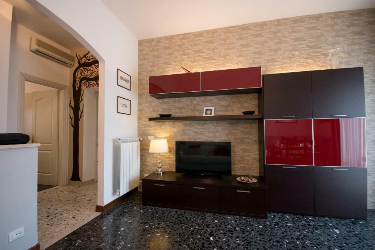 A Casa Di Simone A Viareggio Leilighet Eksteriør bilde